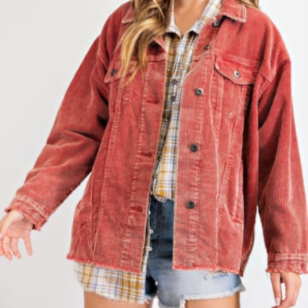 Easel Los Angeles RAW HEM BUTTON UP CORDUROY WOMENS BARN JACKET SIZE S